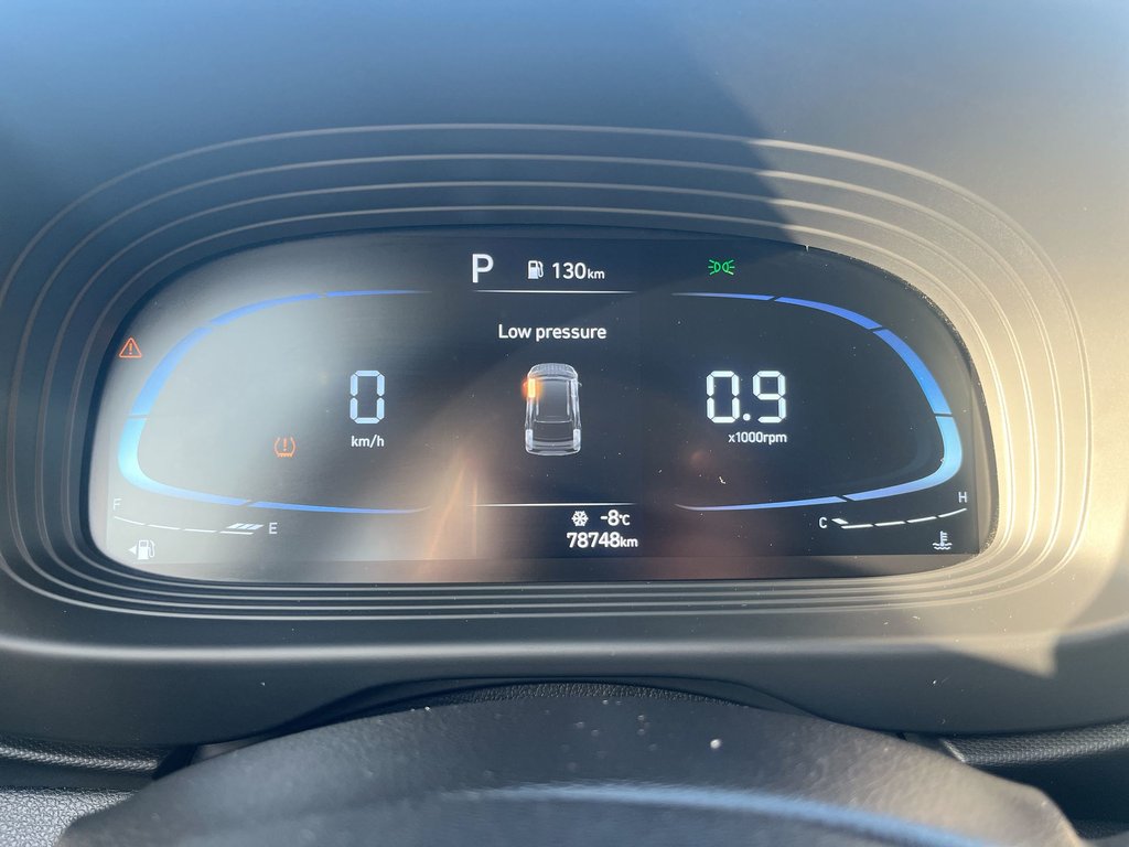 2023 Hyundai Venue Preferred | Cam | USB | HtdSeat | Warranty to 2028 in Saint John, New Brunswick - 23 - w1024h768px