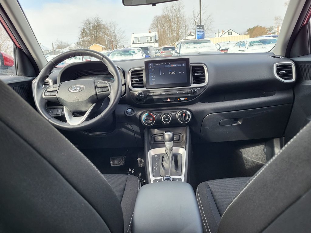 2023 Hyundai Venue Preferred | Cam | USB | HtdSeat | Warranty to 2028 in Saint John, New Brunswick - 37 - w1024h768px