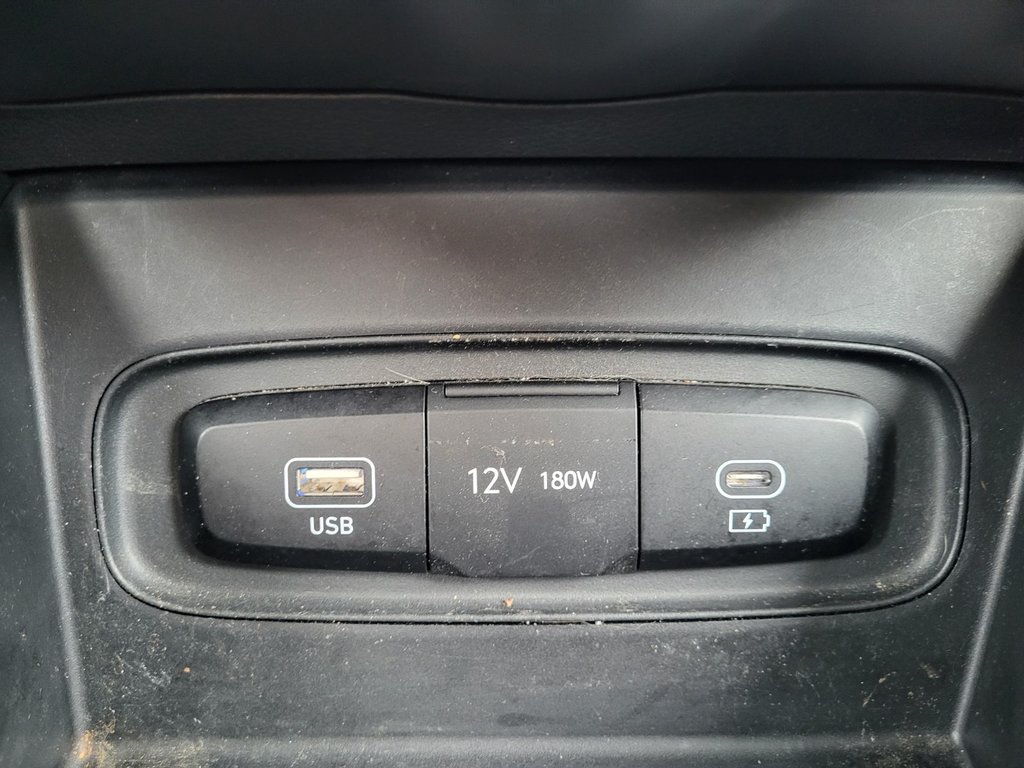 2023 Hyundai Venue Preferred | Cam | USB | HtdWheel | Bluetooth in Saint John, New Brunswick - 26 - w1024h768px