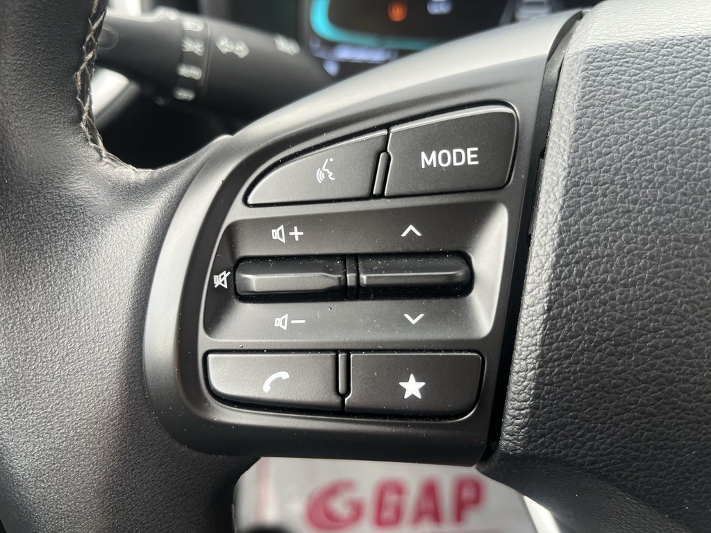 2023 Hyundai Venue Preferred | Cam | USB | HtdSeat | Warranty to 2028 in Saint John, New Brunswick - 19 - w1024h768px