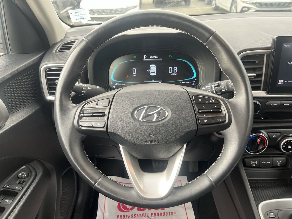 2023 Hyundai Venue Preferred | Cam | USB | HtdSeat | Warranty to 2028 in Saint John, New Brunswick - 16 - w1024h768px