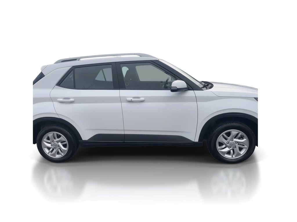 2023 Hyundai Venue Preferred | Cam | USB | HtdSeat | Warranty to 2028 in Saint John, New Brunswick - 2 - w1024h768px
