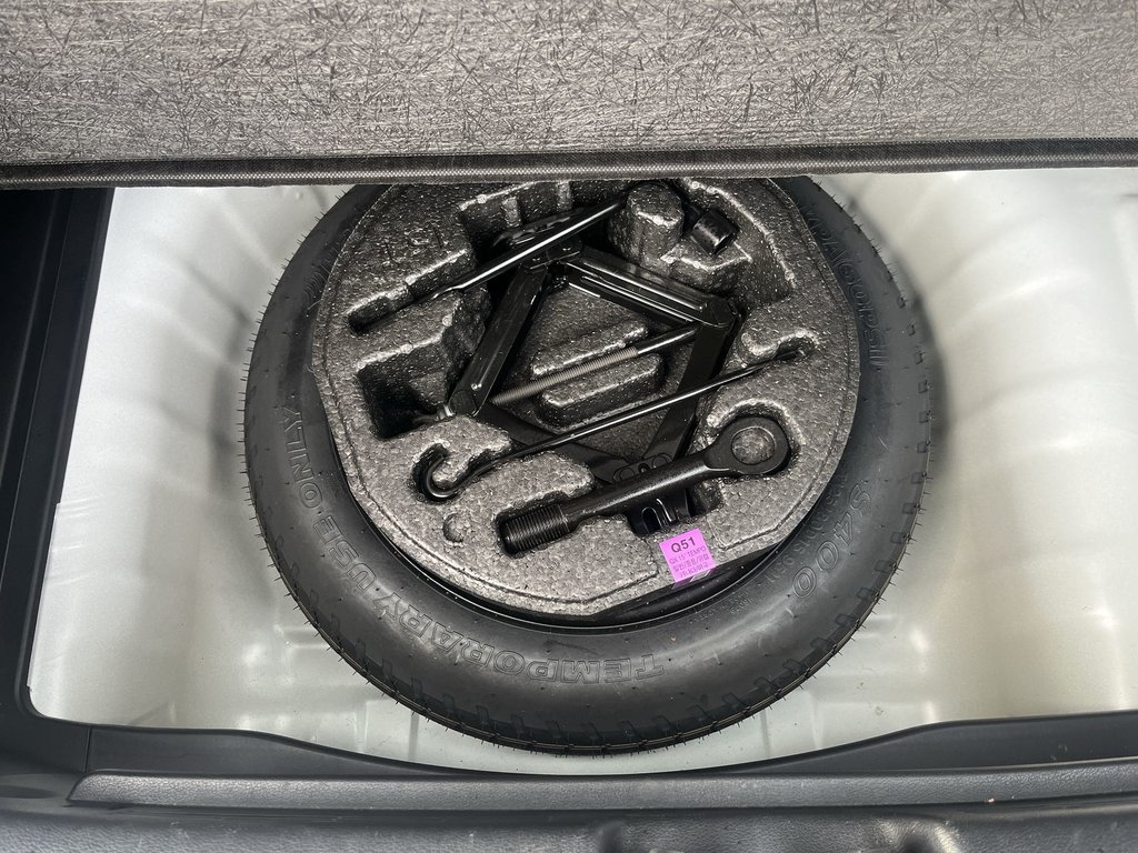 2023 Hyundai Venue Preferred | Cam | USB | HtdSeat | Warranty to 2028 in Saint John, New Brunswick - 35 - w1024h768px