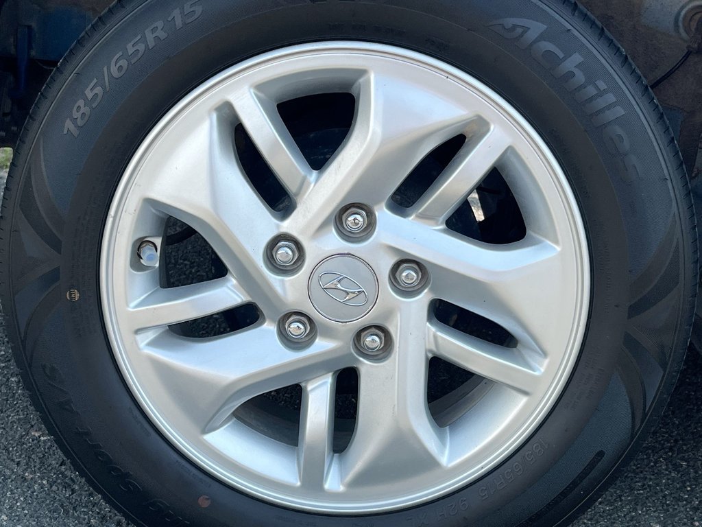 2023 Hyundai Venue Preferred | Cam | HtdWheel | Warranty to 2028 in Saint John, New Brunswick - 10 - w1024h768px