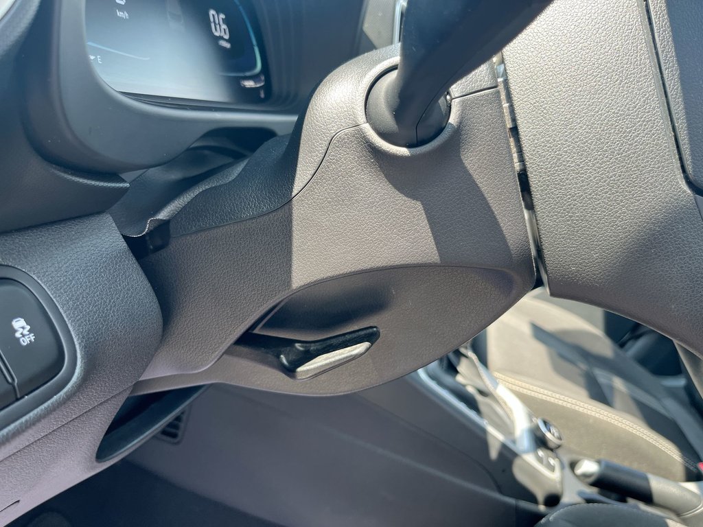 2023 Hyundai Venue Preferred | Cam | HtdWheel | Warranty to 2028 in Saint John, New Brunswick - 19 - w1024h768px