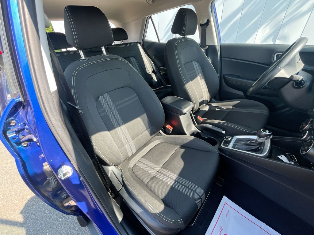 2023 Hyundai Venue Preferred | Cam | HtdWheel | Warranty to 2028 in Saint John, New Brunswick - 41 - w1024h768px