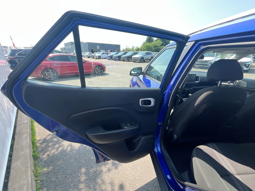 2023 Hyundai Venue Preferred | Cam | HtdWheel | Warranty to 2028 in Saint John, New Brunswick - 34 - w1024h768px
