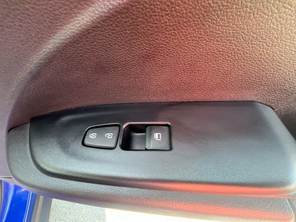 2023 Hyundai Venue Preferred | Cam | HtdWheel | Warranty to 2028 in Saint John, New Brunswick - 44 - w1024h768px