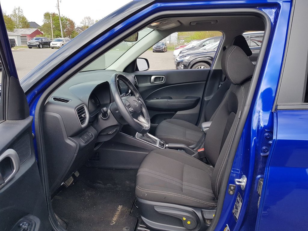 2024 Hyundai Venue Preferred | Cam | USB | HtdWheel | Bluetooth | XM in Saint John, New Brunswick - 12 - w1024h768px