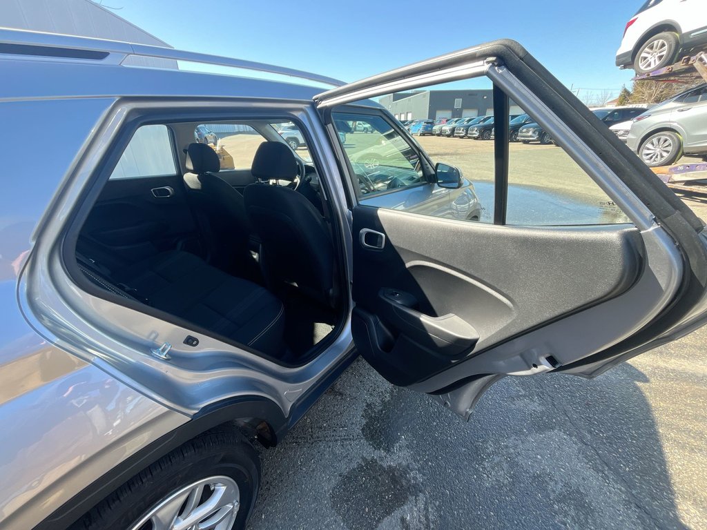 2025 Hyundai Venue Preferred | Cam | USB | HtdWheel | Bluetooth in Saint John, New Brunswick - 40 - w1024h768px