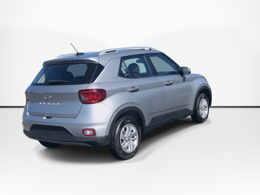 2025 Hyundai Venue Preferred | Cam | USB | HtdWheel | Bluetooth in Saint John, New Brunswick - 8 - w1024h768px