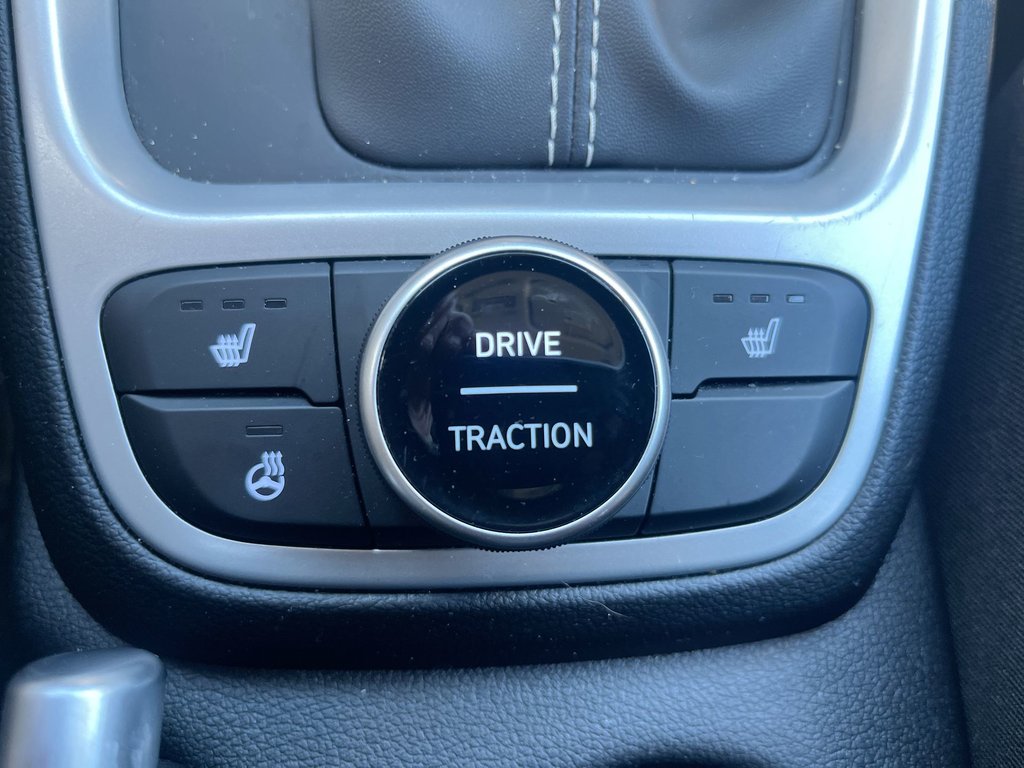 2025 Hyundai Venue Preferred | Cam | USB | HtdWheel | Bluetooth in Saint John, New Brunswick - 31 - w1024h768px