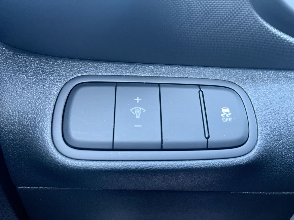 2025 Hyundai Venue Preferred | Cam | USB | HtdWheel in Saint John, New Brunswick - 22 - w1024h768px