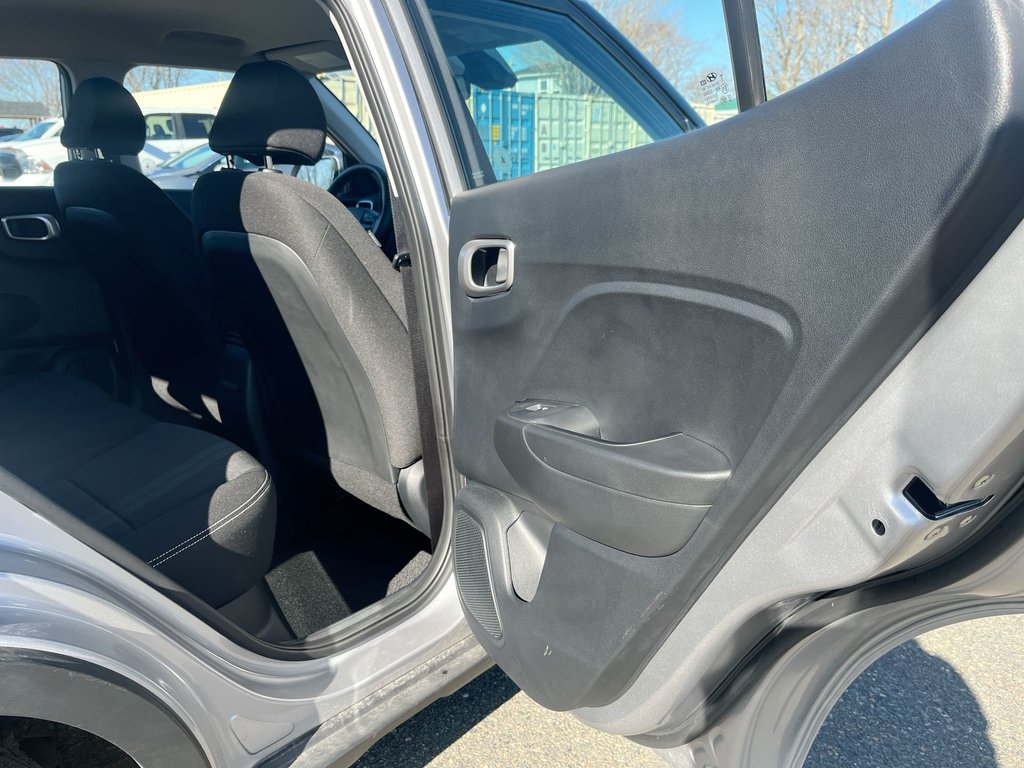 2025 Hyundai Venue Preferred | Cam | USB | HtdWheel in Saint John, New Brunswick - 40 - w1024h768px