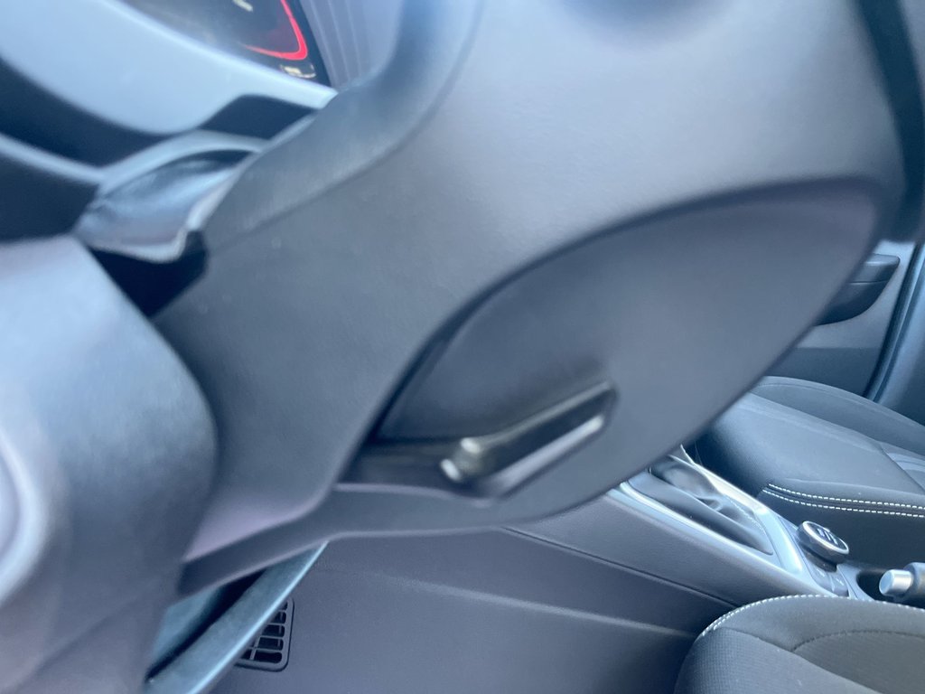 2025 Hyundai Venue Preferred | Cam | USB | HtdSeat | Warranty to 2030 in Saint John, New Brunswick - 19 - w1024h768px