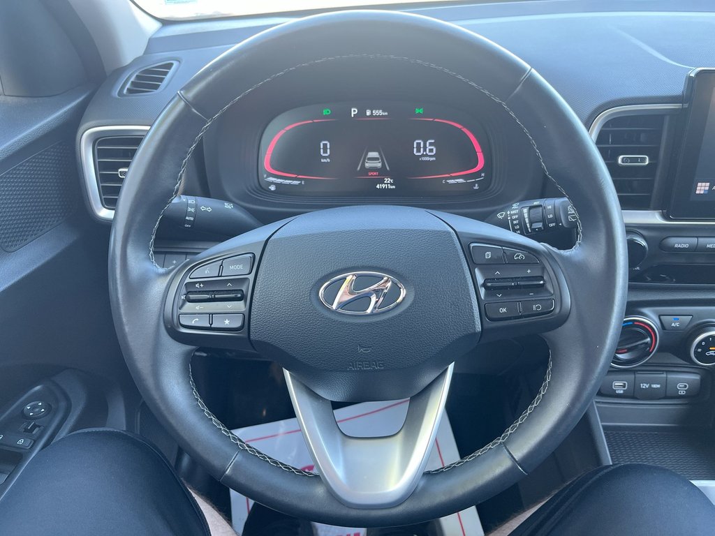 2025 Hyundai Venue Preferred | Cam | USB | HtdSeat | Warranty to 2030 in Saint John, New Brunswick - 18 - w1024h768px