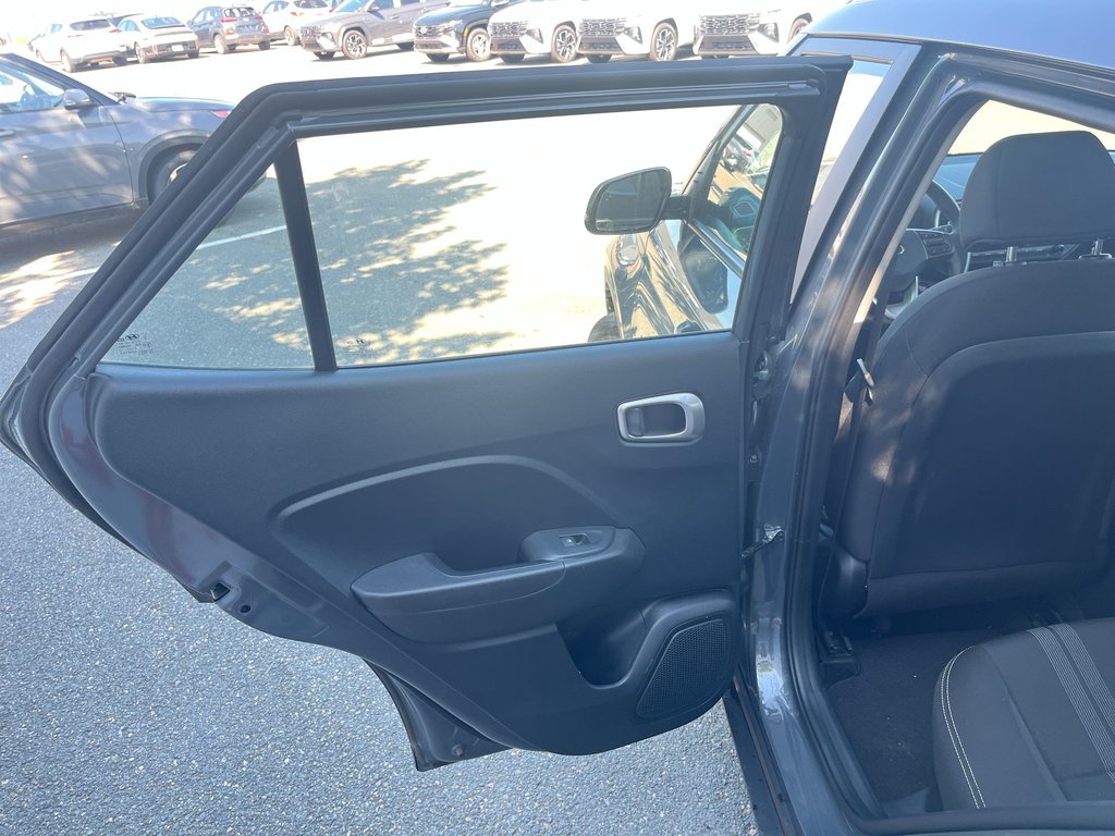 2025 Hyundai Venue Preferred | Cam | USB | HtdSeat | Warranty to 2030 in Saint John, New Brunswick - 34 - w1024h768px