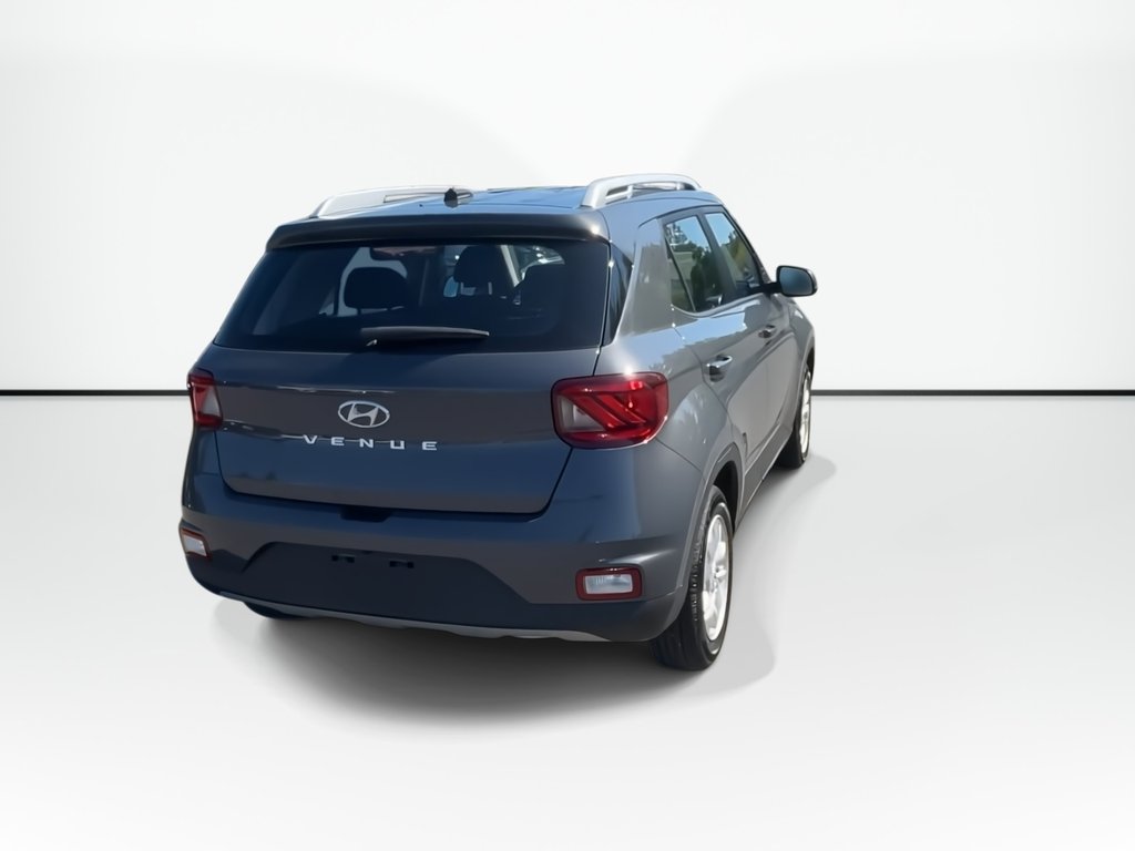2025 Hyundai Venue Preferred | Cam | USB | HtdSeat | Warranty to 2030 in Saint John, New Brunswick - 9 - w1024h768px