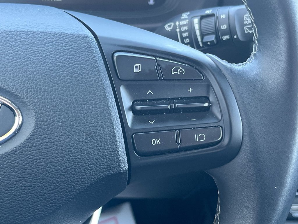 2025 Hyundai Venue Preferred | Cam | USB | HtdSeat | Warranty to 2030 in Saint John, New Brunswick - 21 - w1024h768px
