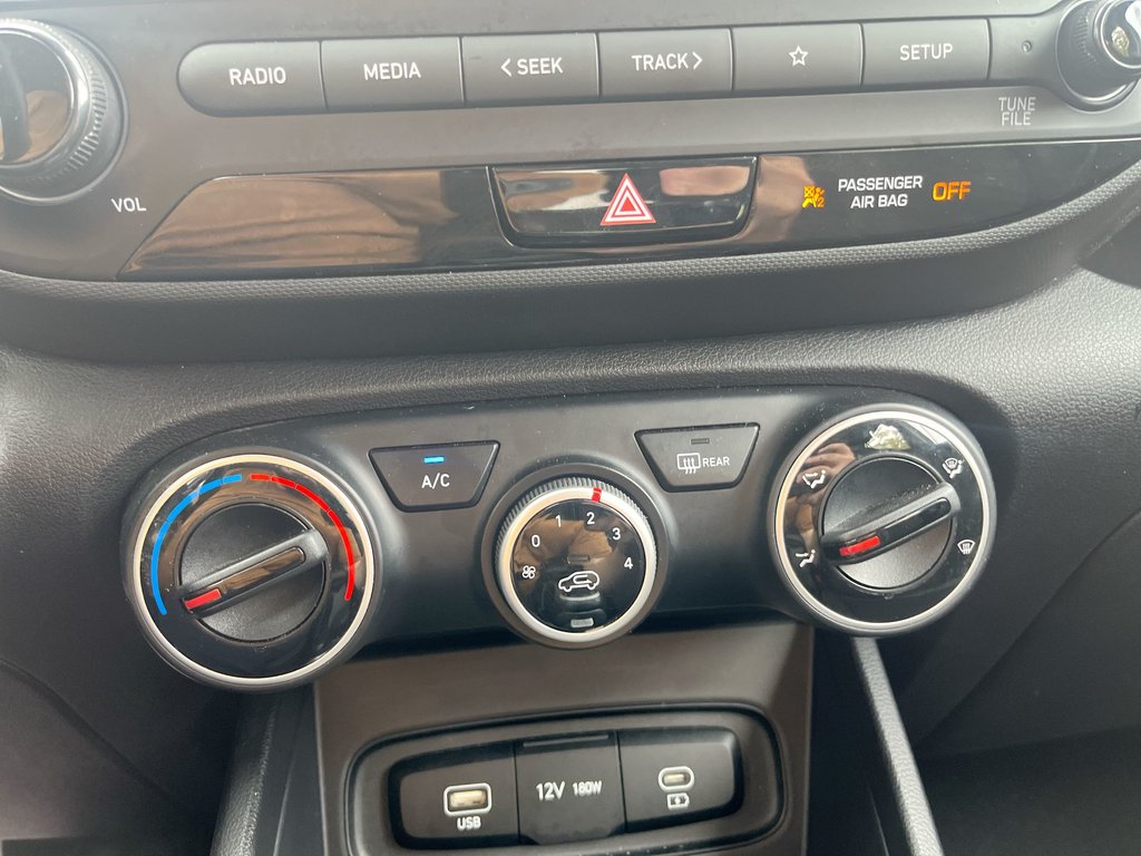 Hyundai Venue Preferred | Cam | USB | HdWheel | Warranty to 2030 2025 à Saint John, Nouveau-Brunswick - 27 - w1024h768px