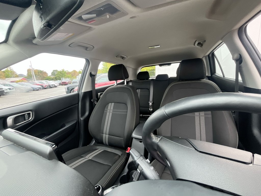 Hyundai Venue Preferred | Cam | USB | HdWheel | Warranty to 2030 2025 à Saint John, Nouveau-Brunswick - 13 - w1024h768px