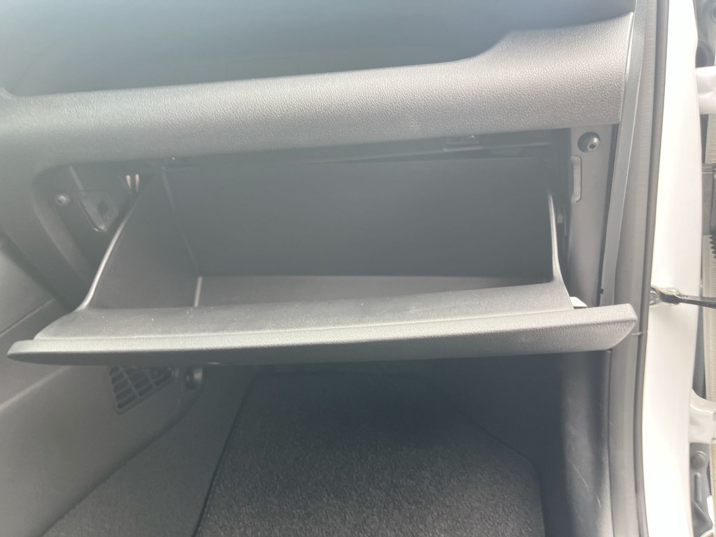 2026 Hyundai Venue Essential | USB | HtdSeat | Cam | Warranty to 2030 in Saint John, New Brunswick - 41 - w1024h768px