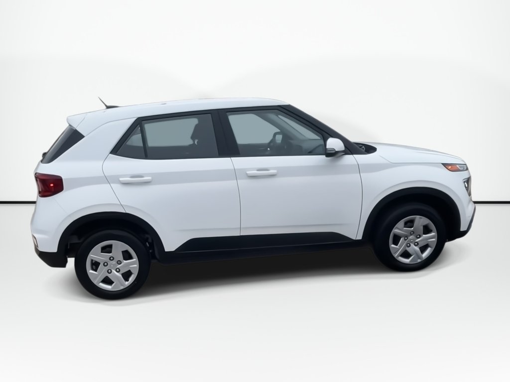 2026 Hyundai Venue Essential | USB | HtdSeat | Cam | Warranty to 2030 in Saint John, New Brunswick - 9 - w1024h768px