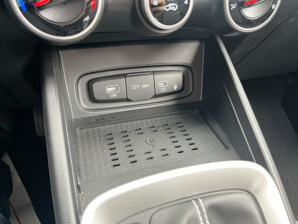 2026 Hyundai Venue Essential | USB | HtdSeat | Cam | Warranty to 2030 in Saint John, New Brunswick - 28 - w1024h768px
