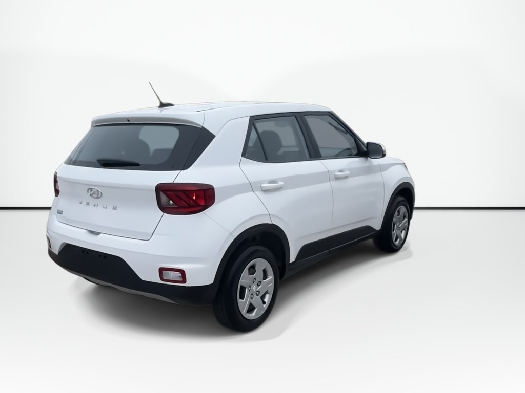 2026 Hyundai Venue Essential | USB | HtdSeat | Cam | Warranty to 2030 in Saint John, New Brunswick - 8 - w1024h768px