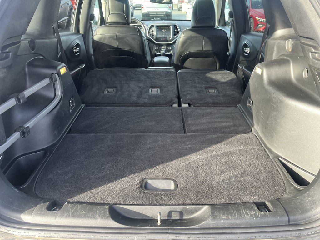 2016 Jeep Cherokee in Antigonish, Nova Scotia - 34 - w1024h768px