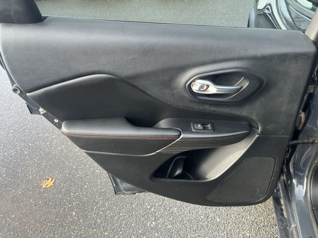 2016 Jeep Cherokee in Antigonish, Nova Scotia - 32 - w1024h768px