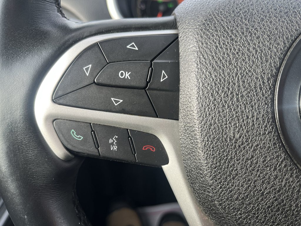 2016 Jeep Cherokee in Antigonish, Nova Scotia - 19 - w1024h768px