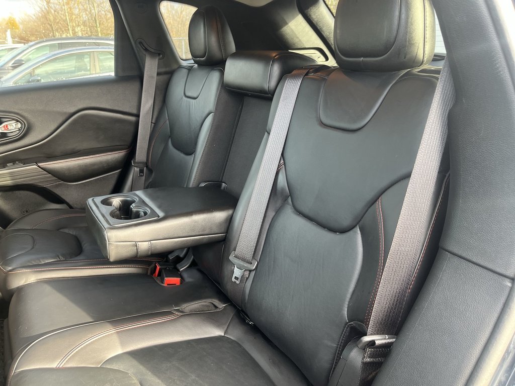 2016 Jeep Cherokee in Antigonish, Nova Scotia - 30 - w1024h768px