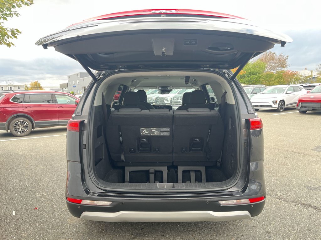 2022 Kia Carnival LX | Cam | USB | HtdWheel in Saint John, New Brunswick - 35 - w1024h768px
