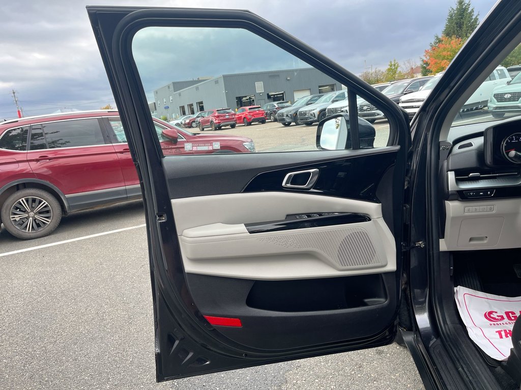 2022 Kia Carnival LX | Cam | USB | HtdWheel in Saint John, New Brunswick - 34 - w1024h768px