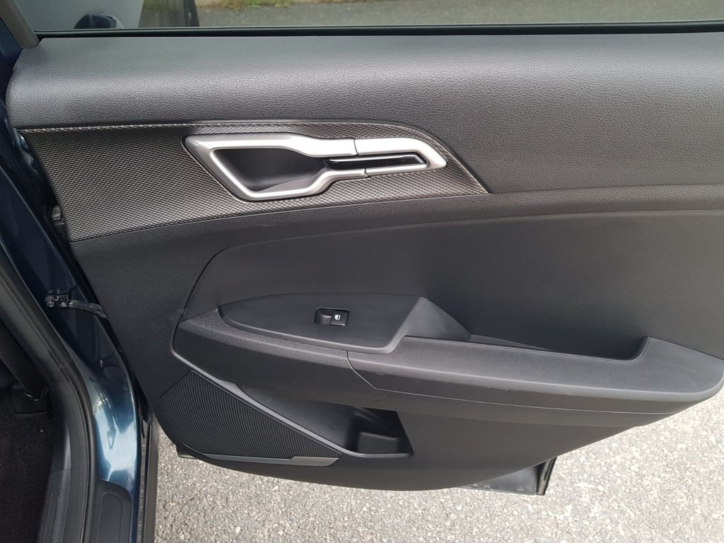 2024 Kia Sportage LX in Saint John, New Brunswick - 44 - w1024h768px