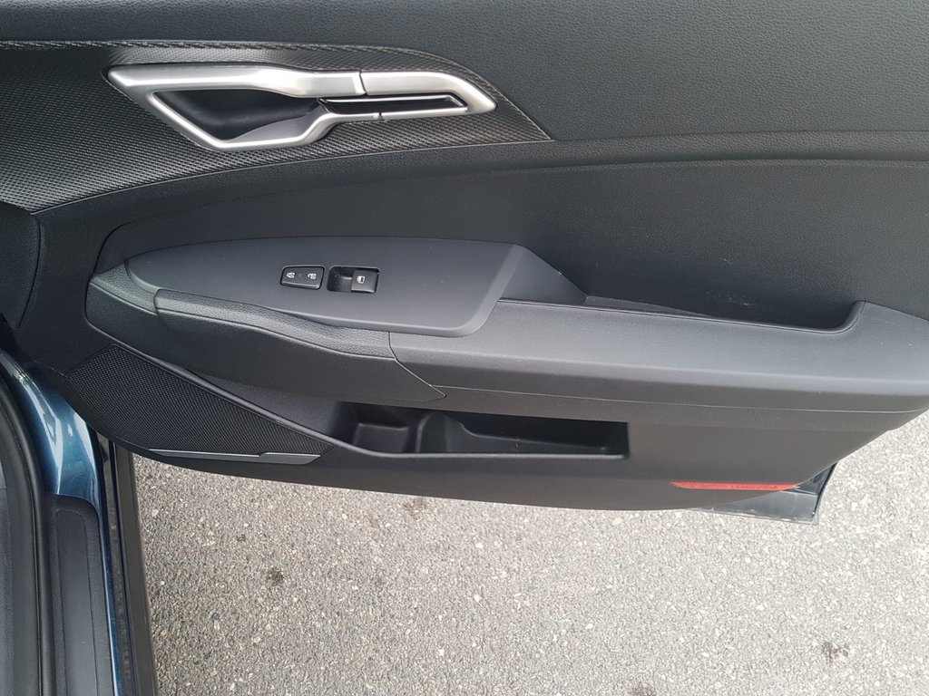 2024 Kia Sportage LX in Saint John, New Brunswick - 53 - w1024h768px