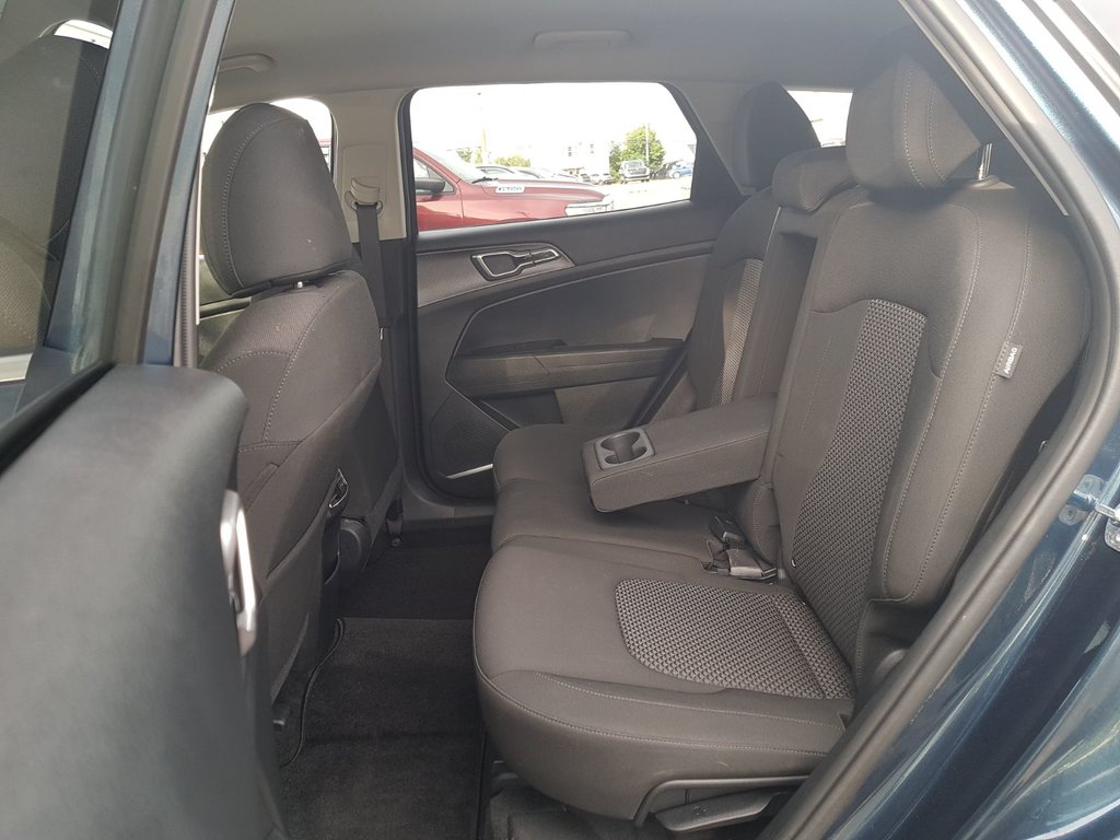 2024 Kia Sportage LX in Saint John, New Brunswick - 50 - w1024h768px