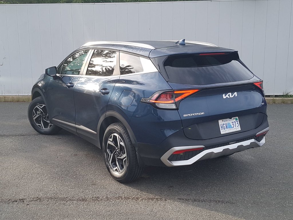 2024 Kia Sportage LX in Saint John, New Brunswick - 5 - w1024h768px