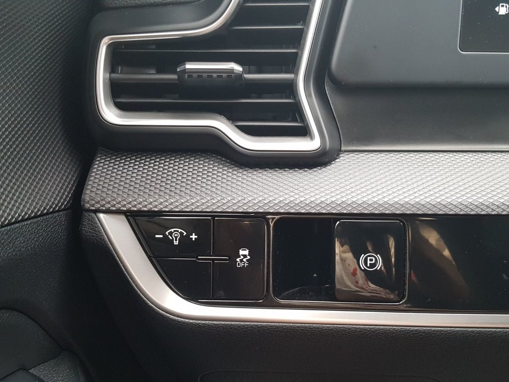 2024 Kia Sportage LX in Saint John, New Brunswick - 19 - w1024h768px