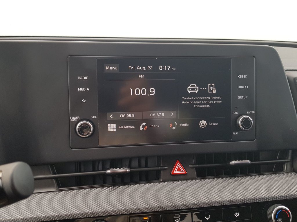 2024 Kia Sportage LX in Saint John, New Brunswick - 23 - w1024h768px
