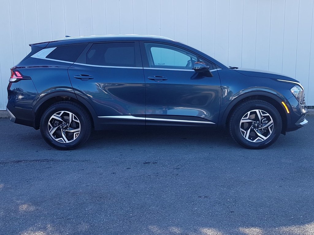 2024 Kia SPORTAGE LX | Cam | USB | HtdSeats | Bluetooth in Saint John, New Brunswick - 2 - w1024h768px