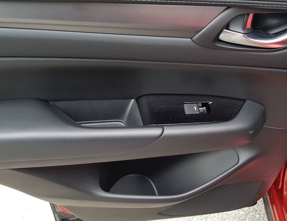 2025 Mazda CX-5 in Antigonish, Nova Scotia - 44 - w1024h768px