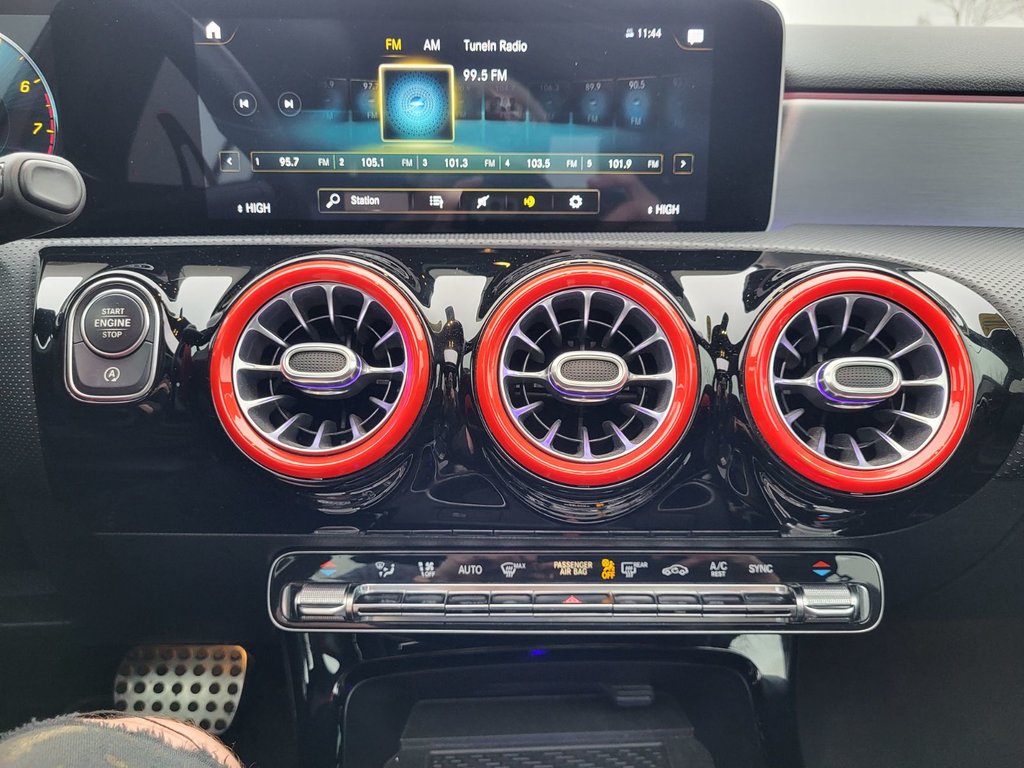 2019 Mercedes-Benz A-Class A-250 | Leather | PanoRoof | Cam | USB | XM in Saint John, New Brunswick - 29 - w1024h768px