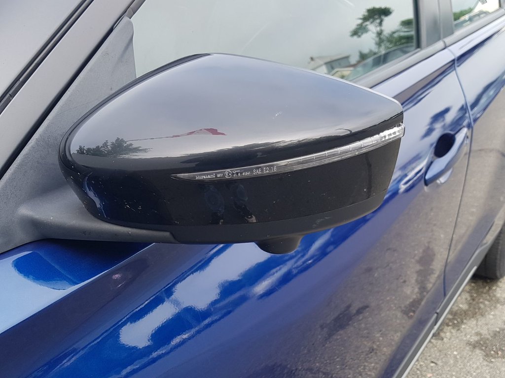 2019 Nissan Kicks SR | Leather | Cam | USB | HtdSeats in Saint John, New Brunswick - 12 - w1024h768px