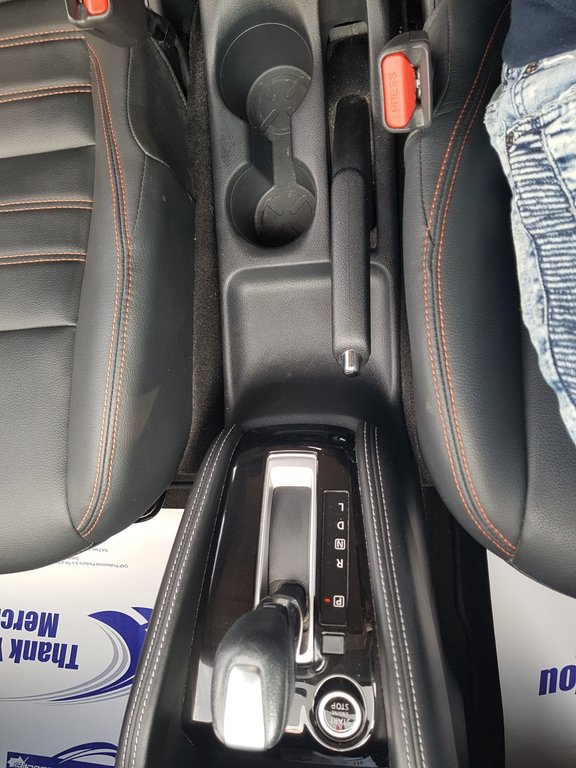 2019 Nissan Kicks SR | Leather | Cam | USB | HtdSeats in Saint John, New Brunswick - 39 - w1024h768px