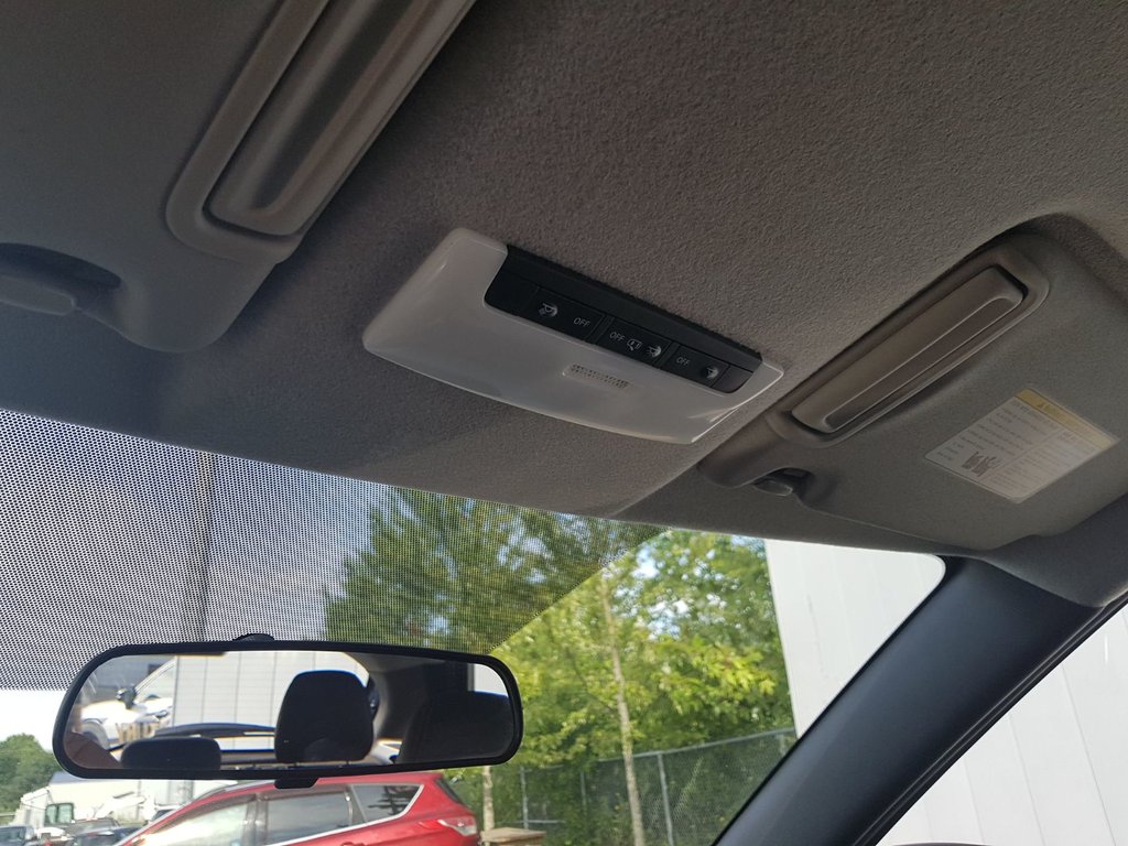 2019 Nissan Kicks SR | Leather | Cam | USB | HtdSeats in Saint John, New Brunswick - 39 - w1024h768px