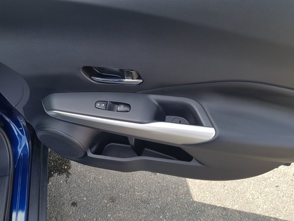 2019 Nissan Kicks SR | Leather | Cam | USB | HtdSeats in Saint John, New Brunswick - 28 - w1024h768px