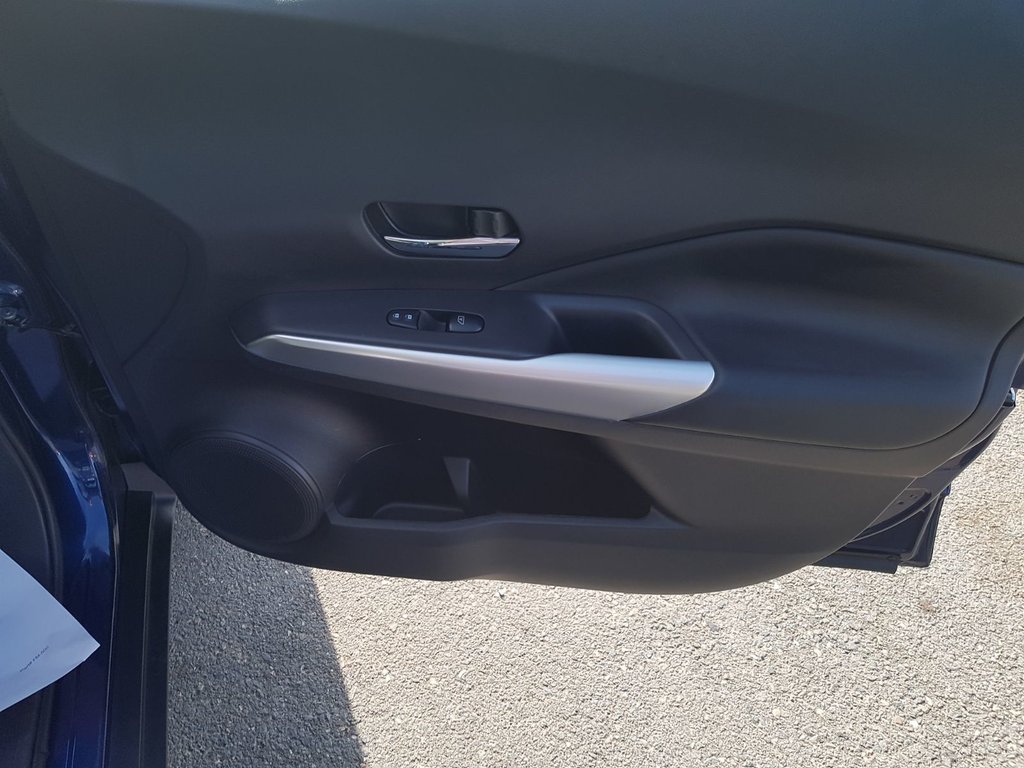 2019 Nissan Kicks SR | Leather | Cam | USB | HtdSeats in Saint John, New Brunswick - 19 - w1024h768px
