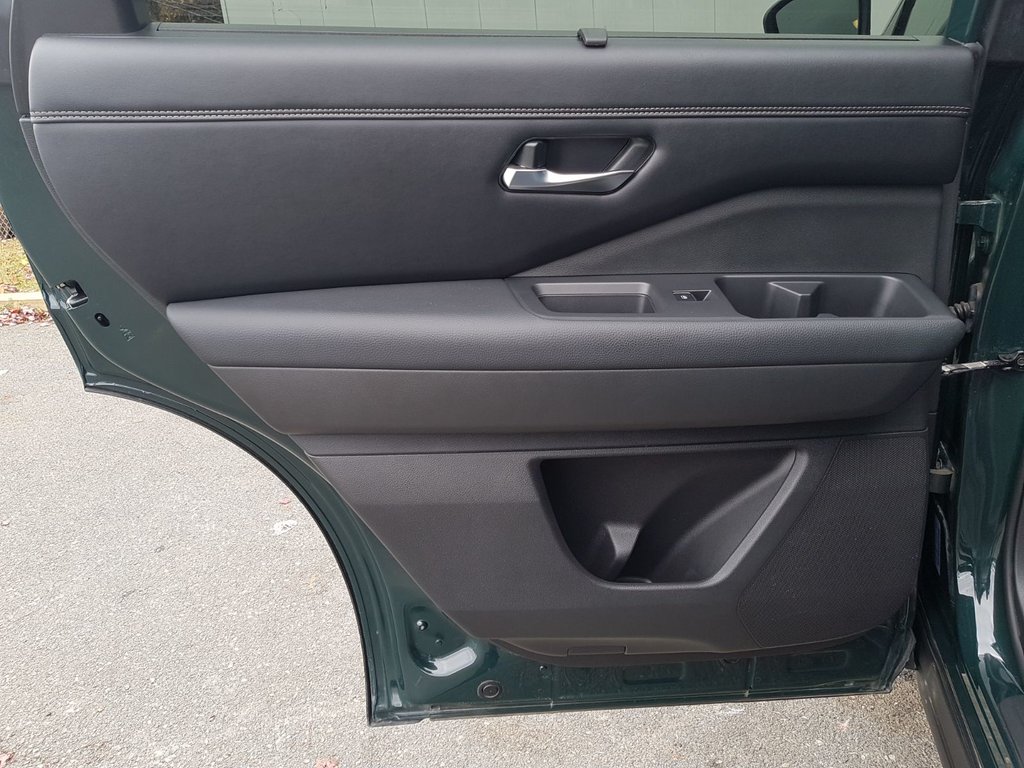 2023 Nissan Pathfinder Platinum | Leather | Roof | Nav | Cam | USB in Saint John, New Brunswick - 44 - w1024h768px